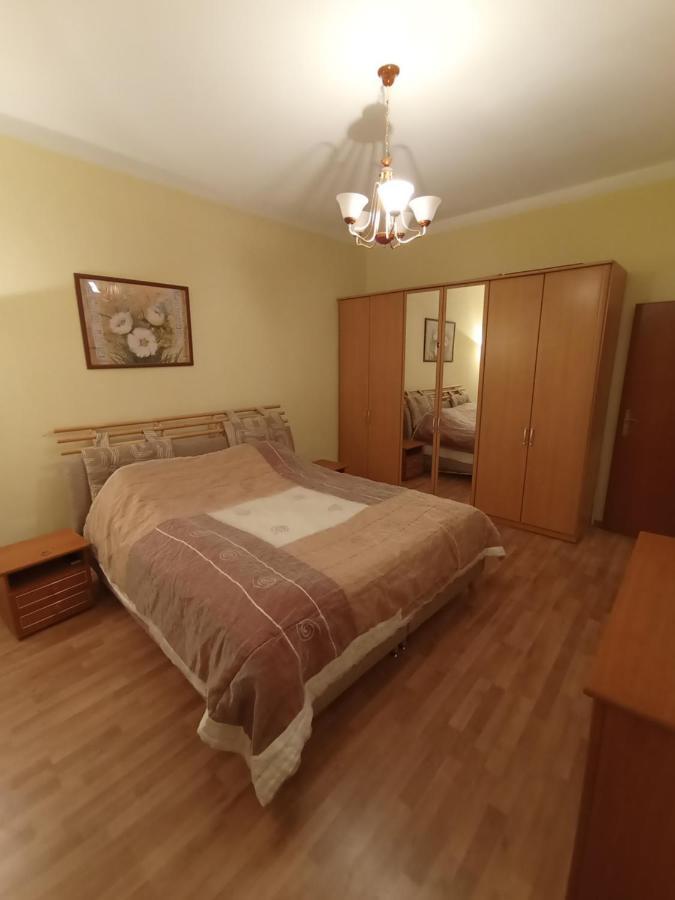Apartments Captain Flint Prague Praga Exterior foto
